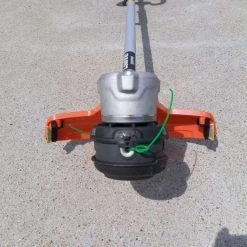 Husqvarna 220iL Battery Operated String Trimmer -Mi-T-M store 20210901 130754 1